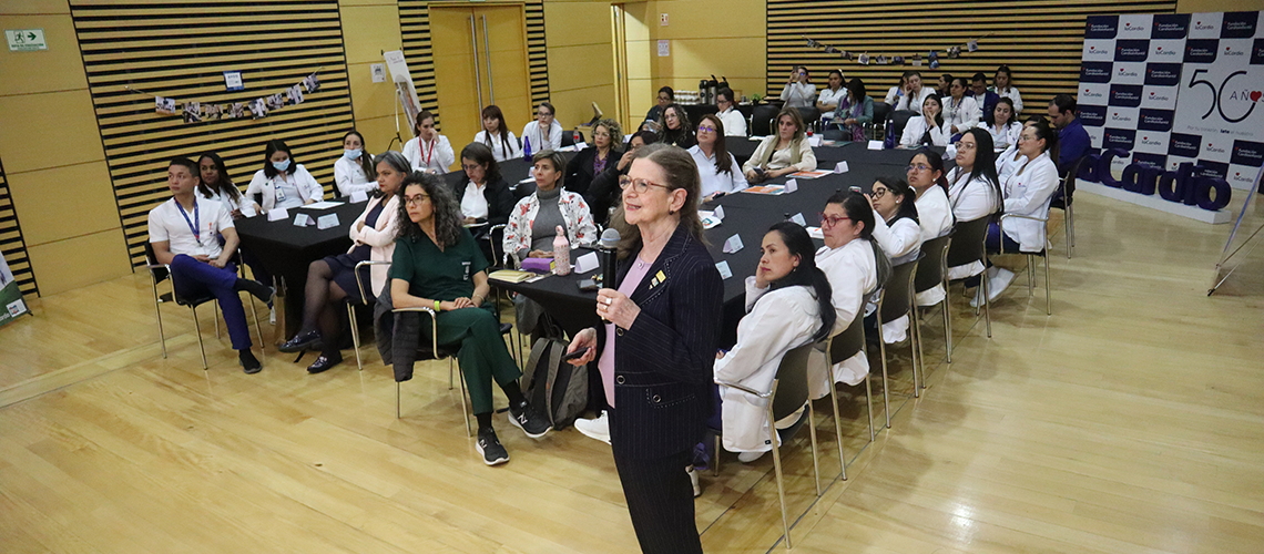 RNAO CEO Dr. Doris Grinspun visits Colombia