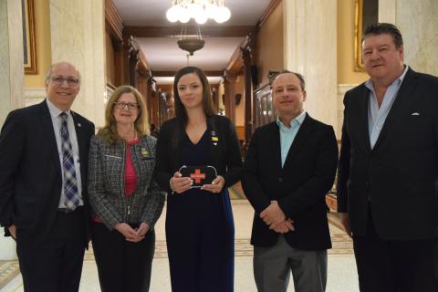 During a media conference at Queen’s Park on May 16, PC MPP and RN Natalia Kusendova (centre) raised awareness of her private members’ bill for mandatory training of law enforcement officers to administer Naloxone. Supporting the bill, and on hand to offer remarks, were (from left) Allan Malek, Ontario Pharmacists Association, RNAO CEO Doris Grinspun, as well as Darryl Gebien (a physician) and Rick Frayne (a constituent), both with lived experience.