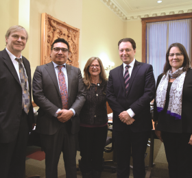 After RNAO presented its pre-budget submission in January, a few members of the government’s finance committee posed for photographs with: (from left) Kim Jarvi, RNAO senior economist; NDP MPP Sol Mamakwa; RNAO CEO Doris Grinspun; PC MPP and finance committee chair Stephen Crawford; and NDP MPP Sandy Shaw. 