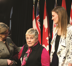 Progressive Conservative MPP Lindsey Park (right) with ‘golden girl’ RN and RNAO member Sandy McCully (centre) and RNAO CEO Doris Grinspun (left) at Queen’s Park. 